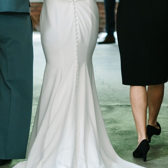 Mikaella Style 2328 Bridal Gown - Picture 4 of 6